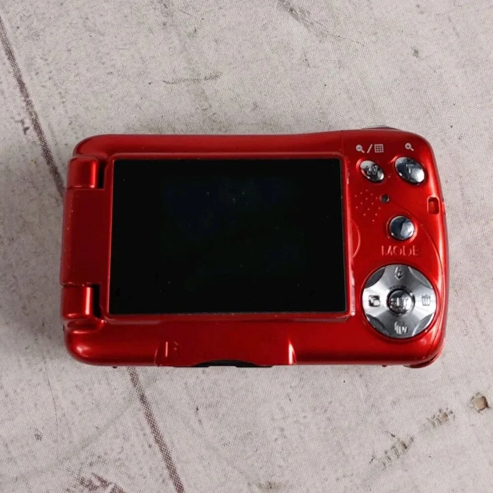 Vivitar ViviCam XX14 Digital Camera - RED 20MP HD Selfie, 4X Digital Zoom TESTED